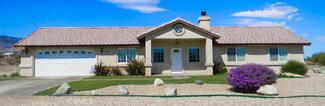 9770 Mescalero Rd, Phelan, CA 92371