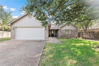 2811 Arroyo Ct N, College Station, TX 77845