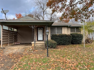 1019 W Bullock St, Denison, TX 75020