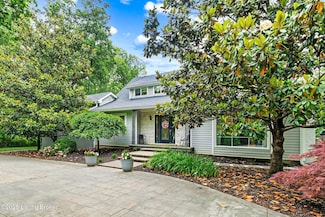 11805 Cedardale Rd, Louisville, KY 40223