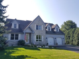 8 Lake Metonga Trail, Grant Park, IL 60940
