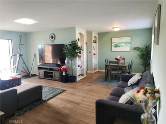 12200 Montecito Rd Unit B312, Seal Beach, CA 90740
