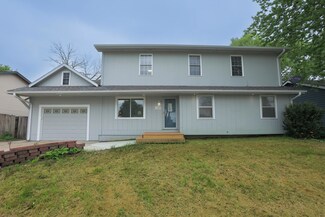 1840 10th St, Nevada, IA 50201