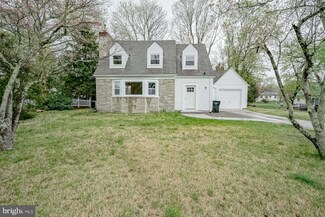6 Braddock Ave, Hammonton, NJ 08037