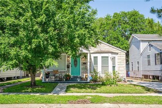 15 Labarre Place, New Orleans, LA 70121