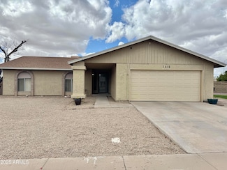 1512 N Iowa St, Chandler, AZ 85225