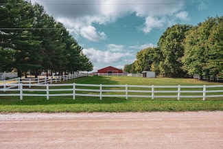 9025 Nugent Ave NE, Rockford, MI 49341