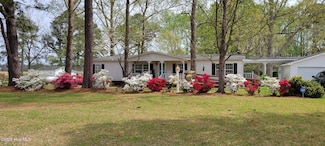 1032 Ball Rd, Washington, NC 27889