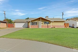 1930 Stillman Ave, Bakersfield, CA 93304