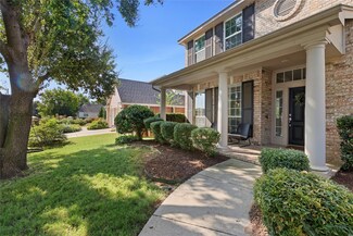 2813 Northwood St, Grapevine, TX 76051