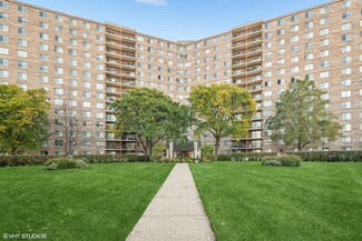 7141 N Kedzie Ave Unit 1210, Chicago, IL 60645