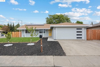 236 Larkspur Ln, Fairfield, CA 94533