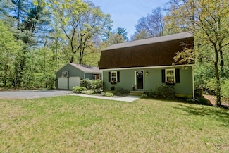 47 Allen Rd, Belchertown, MA 01007