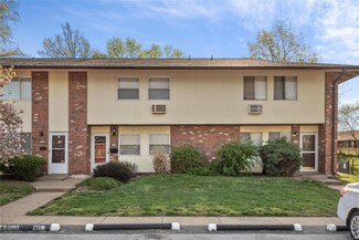 7530 Hazelcrest Dr Unit 209, Hazelwood, MO 63042