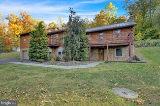 175 Houck Rd, Fleetwood, PA 19522