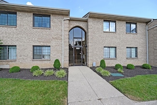 3953 School Section Rd, Cincinnati, OH 45211