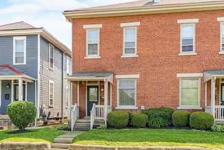 684 Hamlet St, Columbus, OH 43215