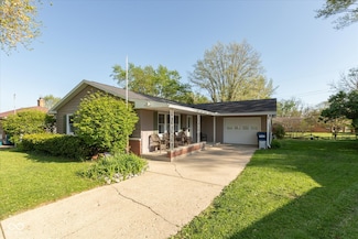 810 Stadium Dr, Greencastle, IN 46135
