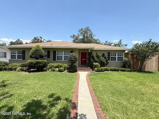 1455 Riverbirch Ln, Jacksonville, FL 32207
