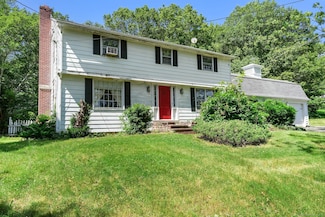 18 Sunset Ln, Wolcott, CT 06716