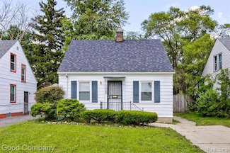 7648 W Outer Dr, Detroit, MI 48235