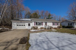50 Essex St, Sanford, ME 04073