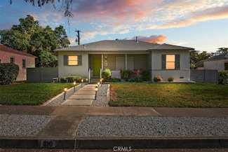 890 N 9th Ave, Upland, CA 91786