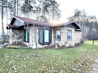 130 7th St NE, Bagley, MN 56621