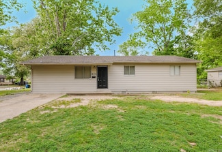905 Roseclair Dr, North Little Rock, AR 72117