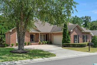 616 N Lake Cir, Birmingham, AL 35242