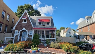 127 W Diamond Ave, Hazleton, PA 18201