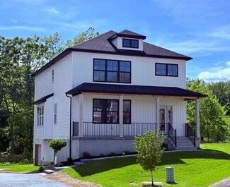 56 Townsend St, Beacon, NY 12508