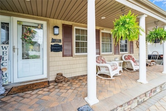 1 Angelica Ct, West Babylon, NY 11704