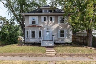 2911 8 1 2 Ave, Rock Island, IL 61201