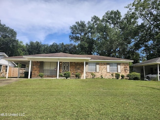 7116 Knollwood Dr, Biloxi, MS 39532