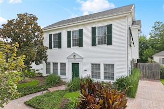 15 Maryland Dr, New Orleans, LA 70124