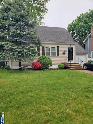 80 Romano Dr, Dumont, NJ 07628