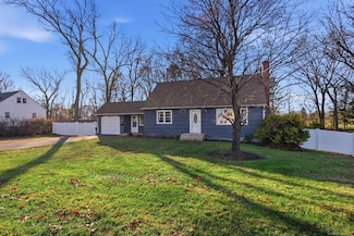 57 Pershing Rd, Windsor Locks, CT 06096