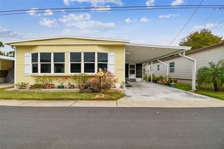 30 Yawl Ln Unit 30, Palm Harbor, FL 34683