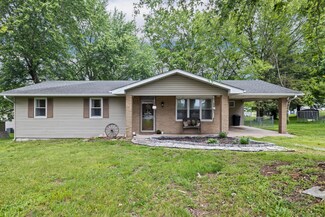 307 S Ash St, Mountain View, MO 65548