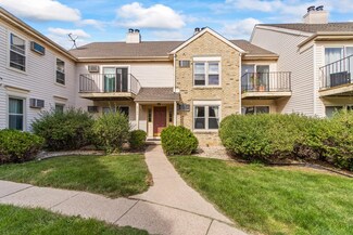 6742 Park Ridge Dr Unit B, Madison, WI 53719