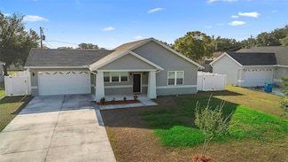 1626 Lansfield Ave, Deltona, FL 32738