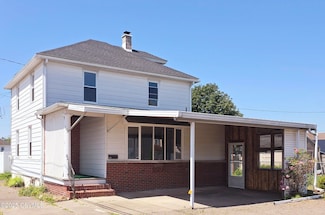 605 Sycamore St, Berwick, PA 18603