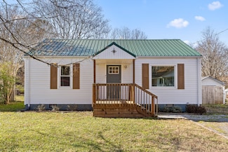 130 Key Ave W, Rossville, GA 30741