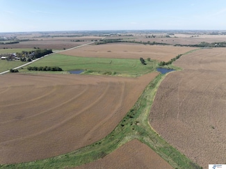 637 Ave. 725 Rd, Auburn, NE 68305