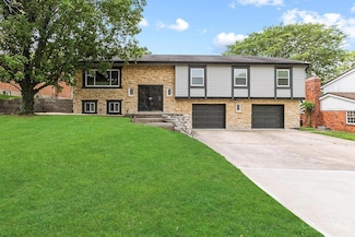 5551 Seville Ct, Cincinnati, OH 45247