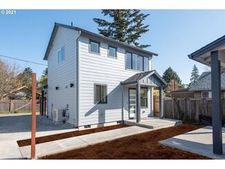 6037 SE Tolman St Unit B, Portland, OR 97206