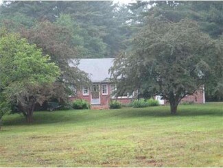 101 Southampton Rd, Westhampton, MA 01027