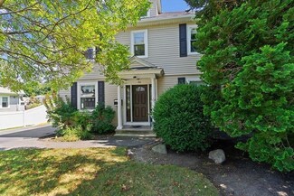 90 Doane St, Cranston, RI 02910