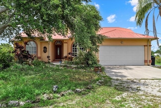 6805 225th St E, Bradenton, FL 34211